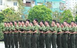Xem lực lượng công an thi điều lệnh, sử dụng võ thuật chiến đấu